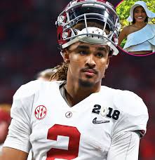 Dolphins quarterback tua tagovailoa has revealed shania twain as his celebrity crush, recently interacting with the singer on twitter. Jalen Hurts Career Drove Girlfriend Apart Height Weight Parents Detail
