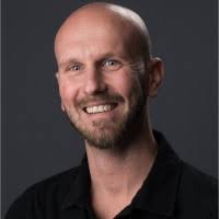 200+ perfiles de «Daniel Alt»