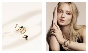 Tiffany Co 2018 Spring Campaign Believe In Dreams Actresses Sophie Turner Indya Moore Chloe Grace Moretz Zhong Chu Xi And Signe Veiteberg Star In The Louis Vuitton B Blossom Jewelry Campaign Arc Street Journal In 2020 Chloe Grace