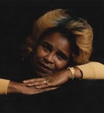 Shirley Mays's Instagram, Twitter & Facebook