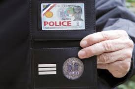 RÃ©sultat de recherche d'images pour "faux policiers humour"