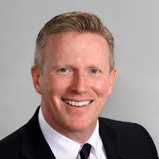 Tom Moriarty's Instagram, Twitter & Facebook