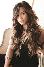 Get the inside scoop on expert tips & techniques for curls. Long Layered Haircut For Wavy Hair Natural Wavy Hair Long Layered Hair Thick Hair Styles