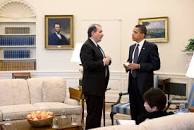 Axelrod Reveals a Prickly, Emotional Obama