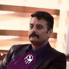 قسم حماية الاسرة والطفل/ ذي قار ——————————————— #الصلح والتراضي من أولويات  عمل مديرية حماية الاسرة والطفل. _ حضرت إلينا المشتكيه (ن.ع.ح) والتي تطلب  الشكوى ضد والدها المشكو منه (ك.س.ح) لوجود مشاكل عائلية