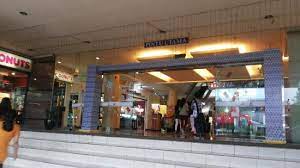 Si buscas un lugar donde hospedarte, mira los 109 hoteles y otros establecimientos. Complete Small Trade Center Review Of Btc Fashion Mall Bandung Indonesia Tripadvisor