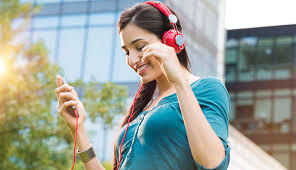 Provides a quick pick me up to motivate you to accomplish your goals; Moving On 9 Upbeat Songs To Get Over Your Lost Love