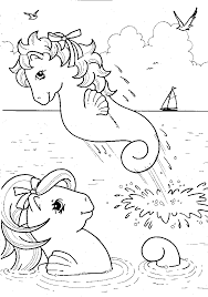 Applejack is one of the only two members of the main cast who were part of the original my little pony cast in the 1980s animated series, the other member being spike. My Little Pony Colour In Coloring Home
