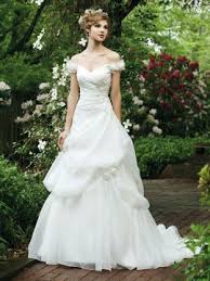 Filtern sie nach designer, silhouette oder typ, um ihr perfektes kleid zu finden. Brautkleider Mit Armel Hochzeitskleid Mit Armeln Online