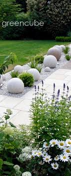 Green And White Landscaping Tuin Ideeen Landschapsarchitectuur Ontwerp Tuin