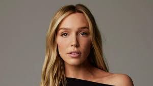 Danielle Dionisio's Instagram, Twitter & Facebook