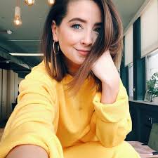 Zoella Is Creating A New Filming App