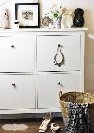 Die 10 besten einrichtungsideen fur einen schmalen flur flur kommode ikea. Flur Dekorieren Ikea