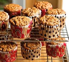 Muffins Aux Bananes Ultra Riches En Fibres Genevieve O Gleman Dt P Nutritionniste Clean Baking Recipes Sweet Desserts Skinny Muffins