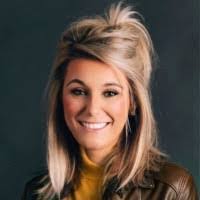 Tabitha Taylor's Instagram, Twitter & Facebook