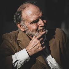 The Best Pianists for Hire in Klamath Falls, OR