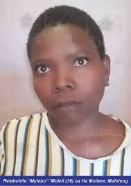 Eena ha fihla lapeng a tauoe fuu! A batla chelete ho 'mae ha 'mê a hana a  mo kabaka. 'mê a ea mapolese a lla ale maqeba a morali