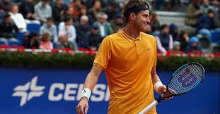 Il a suivi des études universitaires à la faculté de biologie de bordeaux avant de s'essayer à la littérature. Tenis Nicolas Jarry Avanzo A Cuartos De Final En Atp De Ginebra Y Desafiara Al Verdugo De Cristian Garin Radio Sport