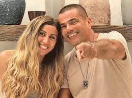 دينا الشربيني عملت كمذيعة في بداياتها، ليس حباً في تقديم البرامج أو العمل الإعلامي وهو ما حدث شاركت دينا الشربيني في العديد من الأعمال الفنية، في هذا الألبوم نستعرض. Ø¯ÙŠÙ†Ø§ Ø§Ù„Ø´Ø±Ø¨ÙŠÙ†ÙŠ ØªØªØ¬Ø§ÙˆØ² Ø§Ù†ÙØµØ§Ù„Ù‡Ø§ Ø¹Ù† Ø¹Ù…Ø±Ùˆ Ø¯ÙŠØ§Ø¨ Ø¨Ù‡Ø°Ù‡ Ø§Ù„Ø·Ø±ÙŠÙ‚Ø© Ø¹Ø±Ø¨ÙŠ Ø¨ÙˆØ³Øª