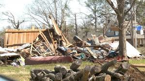 On Assignment with Anelia: Tornado cleanup at the Epley farm: Thank God for  friends, family