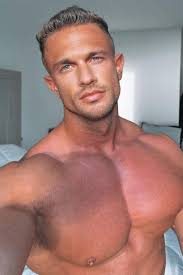 Apollo Steele | Gay Porn Star Database at WAYBIG