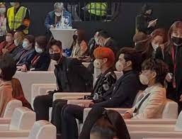 Kris had always seemed to be very close to the chinese members, but not as close . á´¸ Exozsoo S Tweet The Big 3 Kris Luhan Tao With Yibo But Where Is Our Lay I M Dying To See Him Lay On Weibo Night Awards Layweibonight Layjokerstage Lay Layzhang