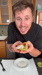 Tabitha Hubbard's Instagram, Twitter & Facebook