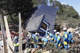 Terremoto de magnitude 7,1 atinge a costa de fukushima, no japão. Chega A 35 Numero De Mortos Por Terremoto No Japao Veja