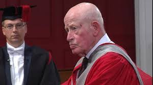 Edward Mclachlan's Instagram, Twitter & Facebook