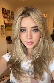 Melanie (Main) (melaniemurphy1998)