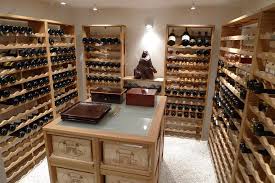 Ces bois vous garantissent une durabilité optimale, sans aucun entretien. Comment Installer Une Cave A Vin Dans Mon Sous Sol 360m2 Fr