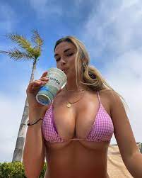 World's sexiest volleyball player Kayla Simmons treats fans to busty bikini  picture as fans gasp 'lord have mercy' | The Sun