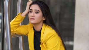 Naira shah is an actress, known for mirugaa (2021), e ee (2017) and burra katha (2019). When Naira Went Bold Shivangi Joshi S Hot Looks Iwmbuzz