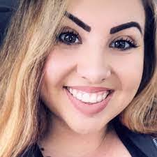 Hannah Centner's Instagram, Twitter & Facebook