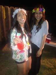 Birthday Party Outfit Ideas For Girls Pin By Lizzett Olivarez On Hawaiian 19th Birthday Party Hawaiian Party Outfit Party Outfit College Hawaiian Outfit