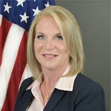 Aaron Dacey's Instagram, Twitter & Facebook