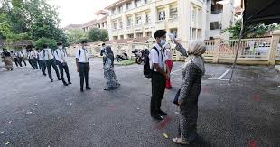 People in putrajaya is fortunate to have smk putrajaya presint 11 (1) situated here, to receive the free eductaion. Back To School