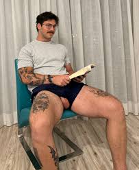 Austin Day on X: Im tired of seeing porn on this app. Get off the  internet and READ A BOOK! t.coxsXuh2uz3C  X