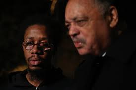 Chicago aldermen reject settlement for police shooting victim