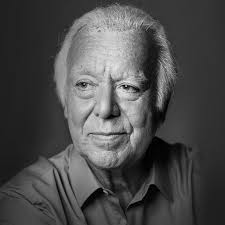 🇵🇹 Carlos do Carmo fica na minha memória como um artista verdadeiro, um  homem de grande dignidade e de grande cultura... vai nos fazer falta a  todos e deixar no nosso coração