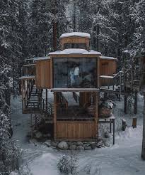 Wooden House In The Middle Of The Woods Tiny House Hunters Tree House Designs Cool Tree Houses