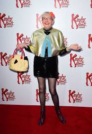 Alpha press/stage uk) while her character was known for her frizzy eighties perm and oversized spectacles, the actress has a flamboyant dress sense in real life. Actress Su Pollard Shares Boris Johnson S Daily Hi De Hi With Her Daily Star