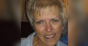 Kay Farris's Instagram, Twitter & Facebook