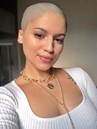I Decided To Be Bald Again Considering The Couple Of 100 A Month I Was Spending On Hair Care Feels Really Good Shaved Hair Women Bald Women Bald Girl