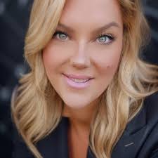 100CONTACT — 100GLAM JUJU ARTISTRY