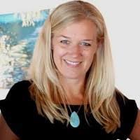 Kristin Lundquist's Instagram, Twitter & Facebook