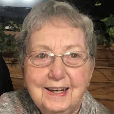 Carey Rutherford's Instagram, Twitter & Facebook