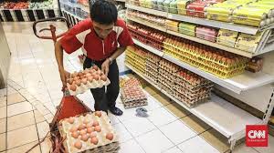 Sejak mulai tahun 2014 kemarin pihak indomaret sudah tidak lagi menyita ijazah asli lagi sebagai perjanjian. Indomaret Dan Alfamart Mulai Kerek Harga Makanan Dan Minuman
