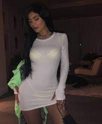 Kylie jenner might have taken the fashion and beauty world by storm with her unforgettable outfits, iconic. Kylie Jenner S Sorella T Shirt Dress Could Be Yours For Only 35