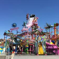 17 Kid Friendly Activities In Las Vegas With Images Kid Friendly Las Vegas Las Vegas Trip Kid Friendly Activities